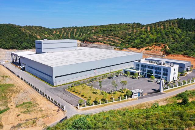 "中南地區標桿站"——株洲環保型路面新材料生產基地即將全力投產