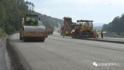 12月底前主體工程竣工，公路與路面工程將完工